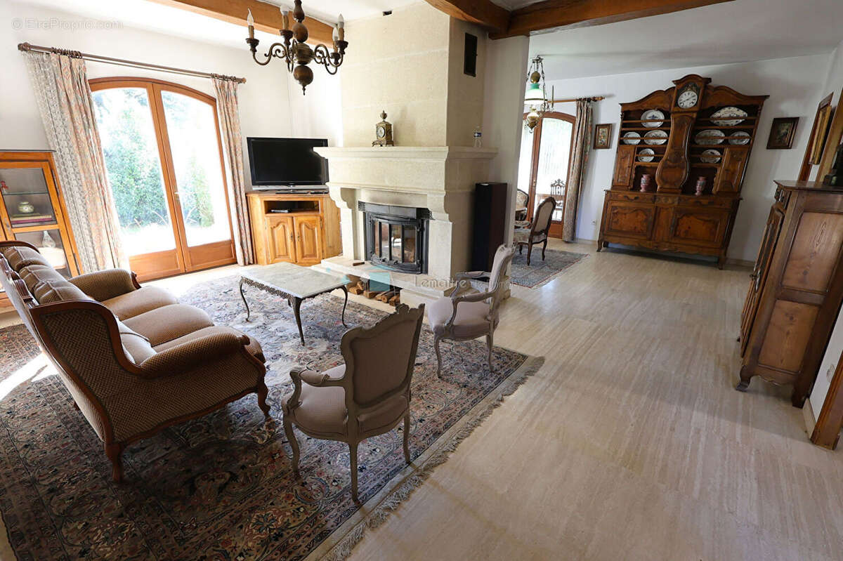 Maison à PEYMEINADE