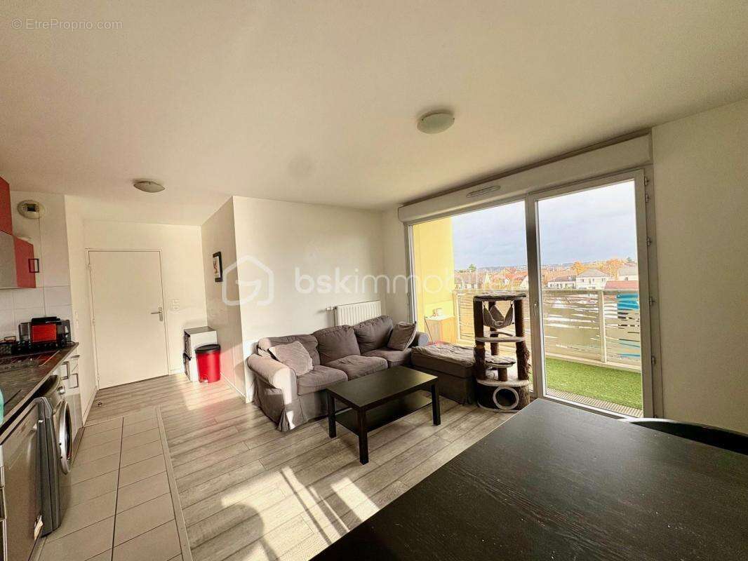 Appartement à MONTLHERY