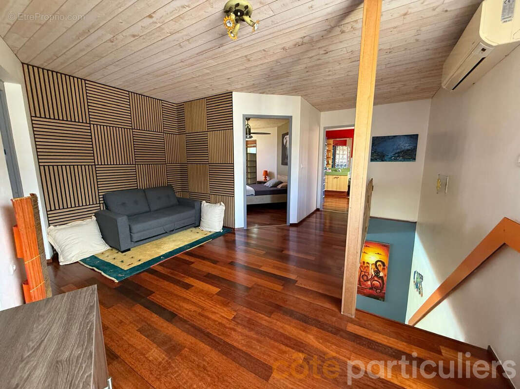 Maison à LES AVIRONS