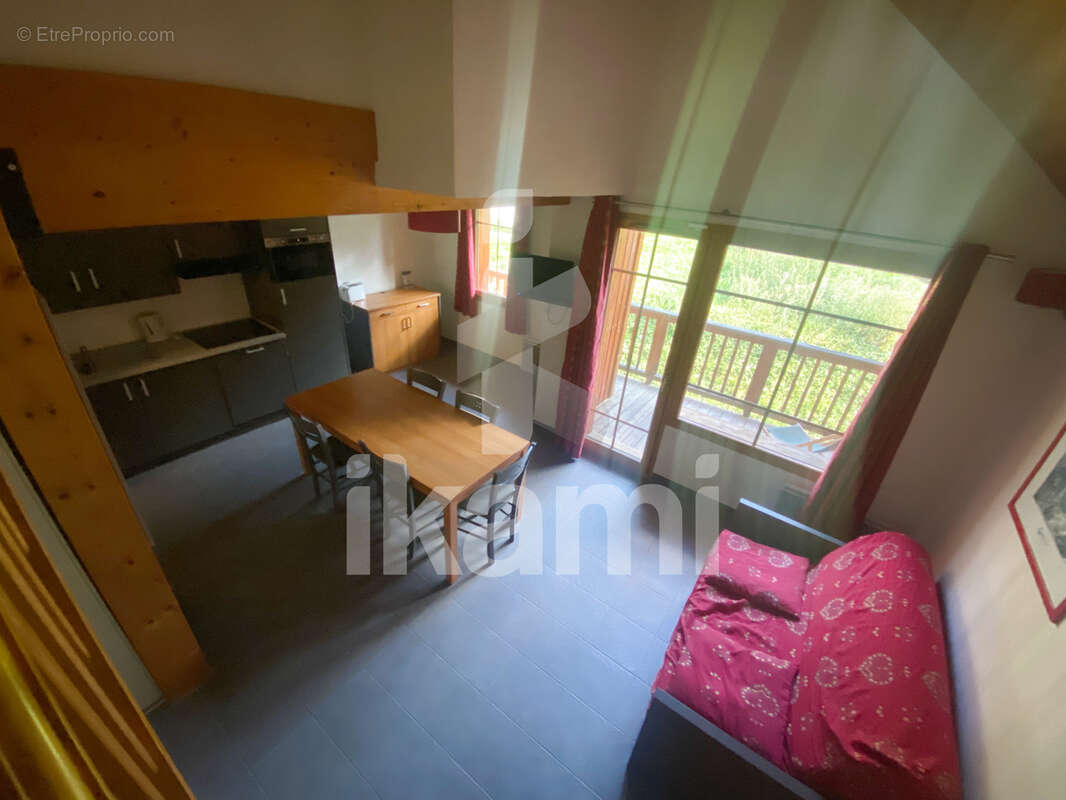 Appartement à SAINT-COLOMBAN-DES-VILLARDS