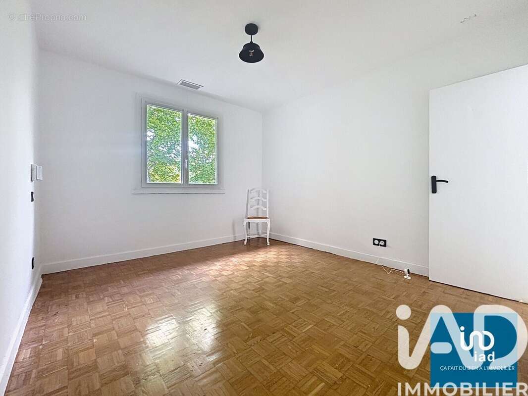 Maison 110 m² à Gimont  - photo 6