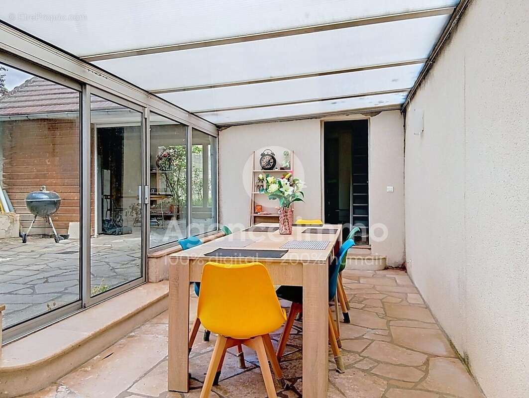 Maison à BELLOY-EN-FRANCE