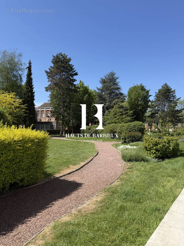 Jardin - Appartement à LAMBERSART