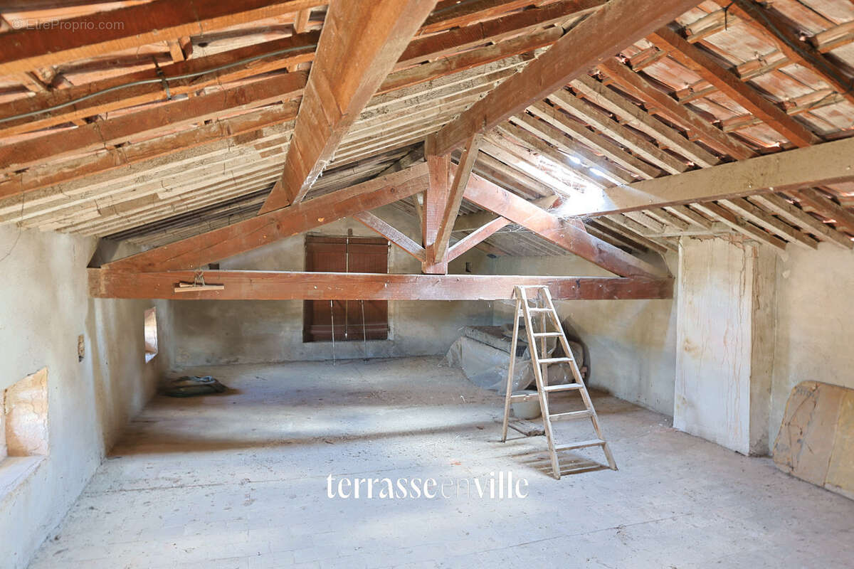 Maison à LA FARLEDE