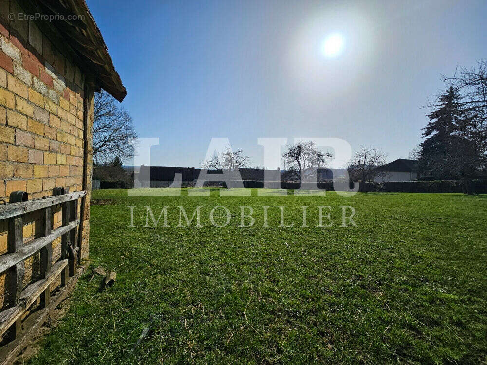 A vendre grande maison familiale à La Ferriere Bochard - P15360 - photo 13