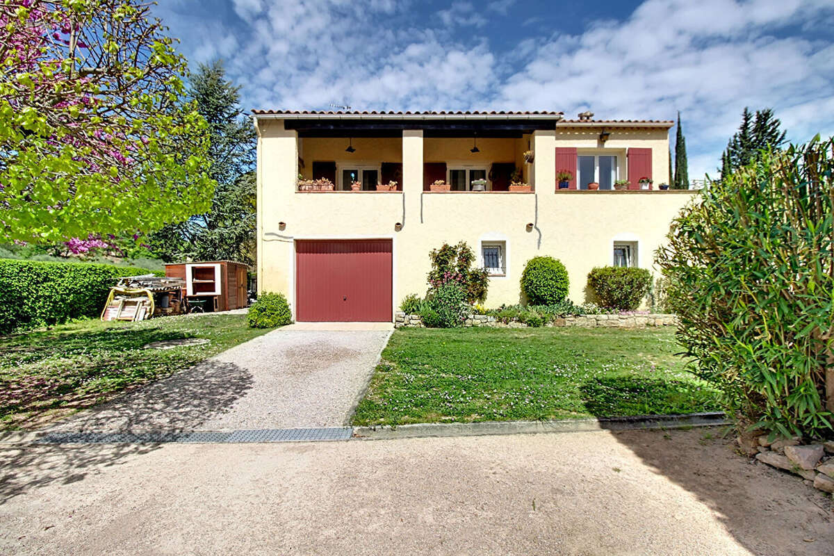 Maison à SAINT-ANTONIN-DU-VAR