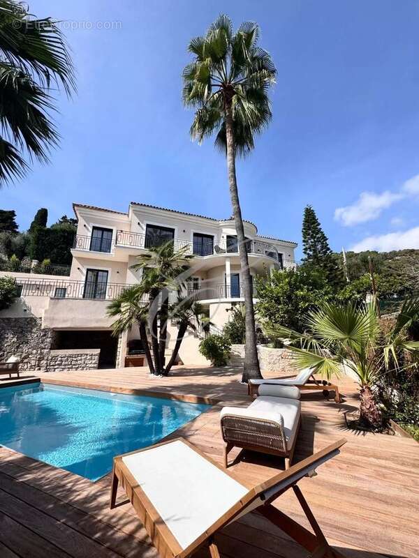 Maison à ROQUEBRUNE-CAP-MARTIN