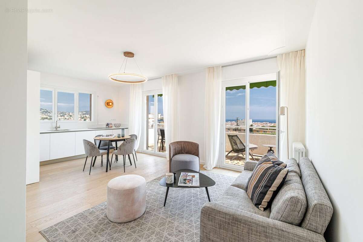 Appartement à NICE