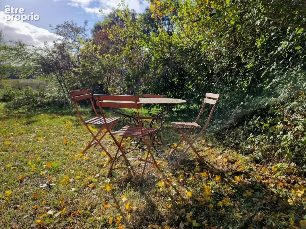 Belle maison de caractere en pierres avec 3,5ha et lac - photo 20