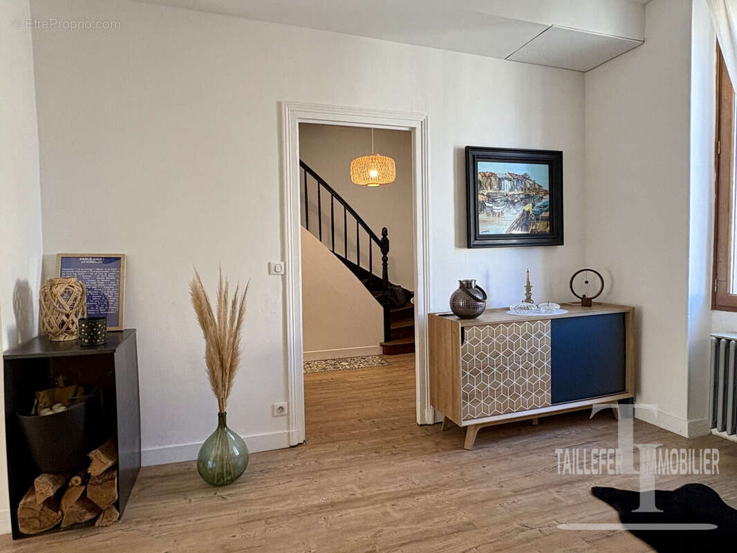 Maison 143 m² à Perigueux  - photo 6