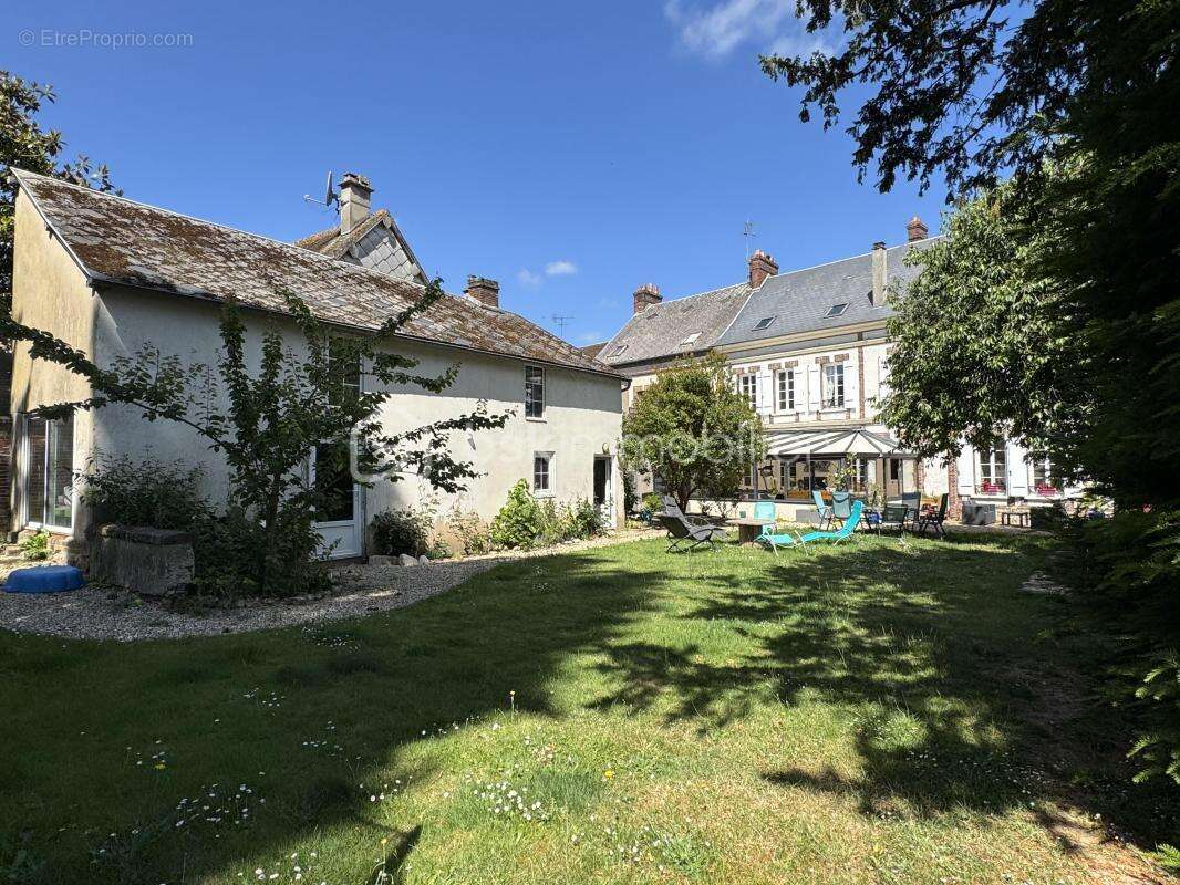 Maison familiale ou ensemble immobilier - photo 26