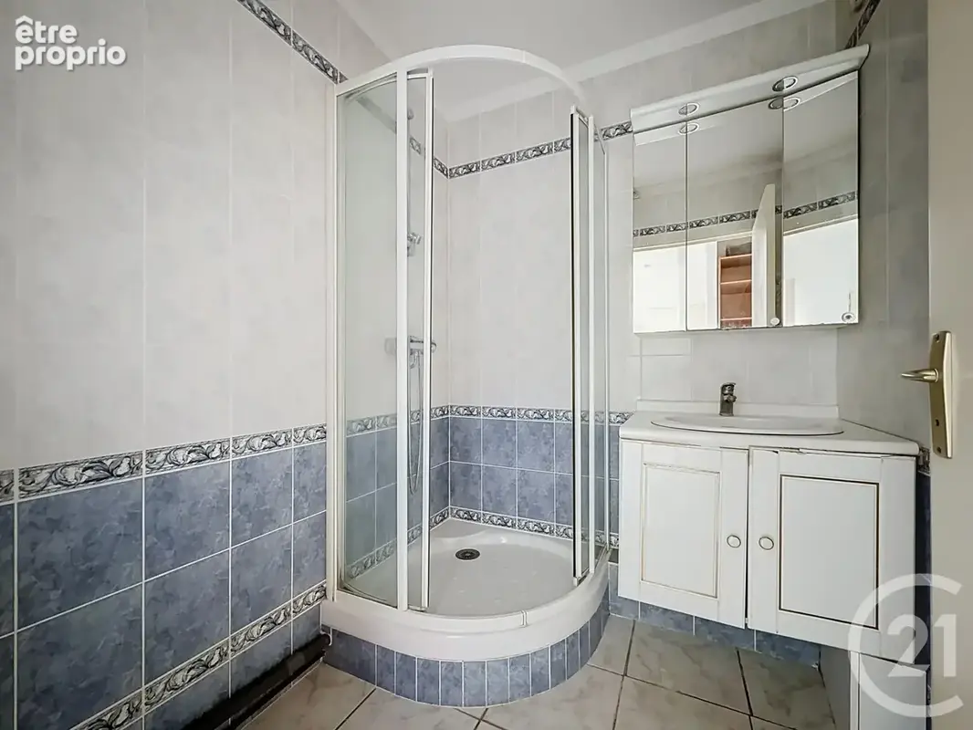 Appartement 4 pièces 74 m² à vendre à Chartres (28000) - photo 7