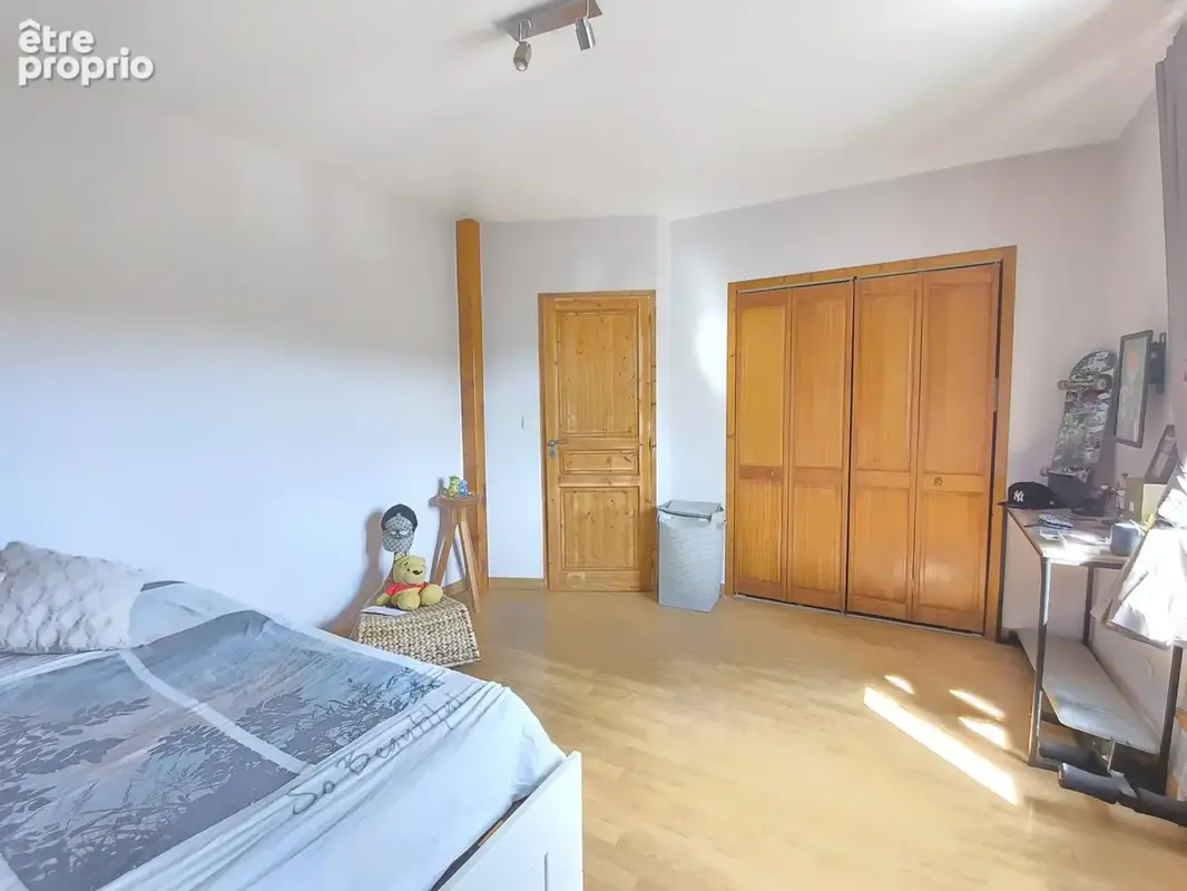 Appartement 4 pièces 148 m² à vendre à Saint-Genest-Lerpt (42530) - photo 6