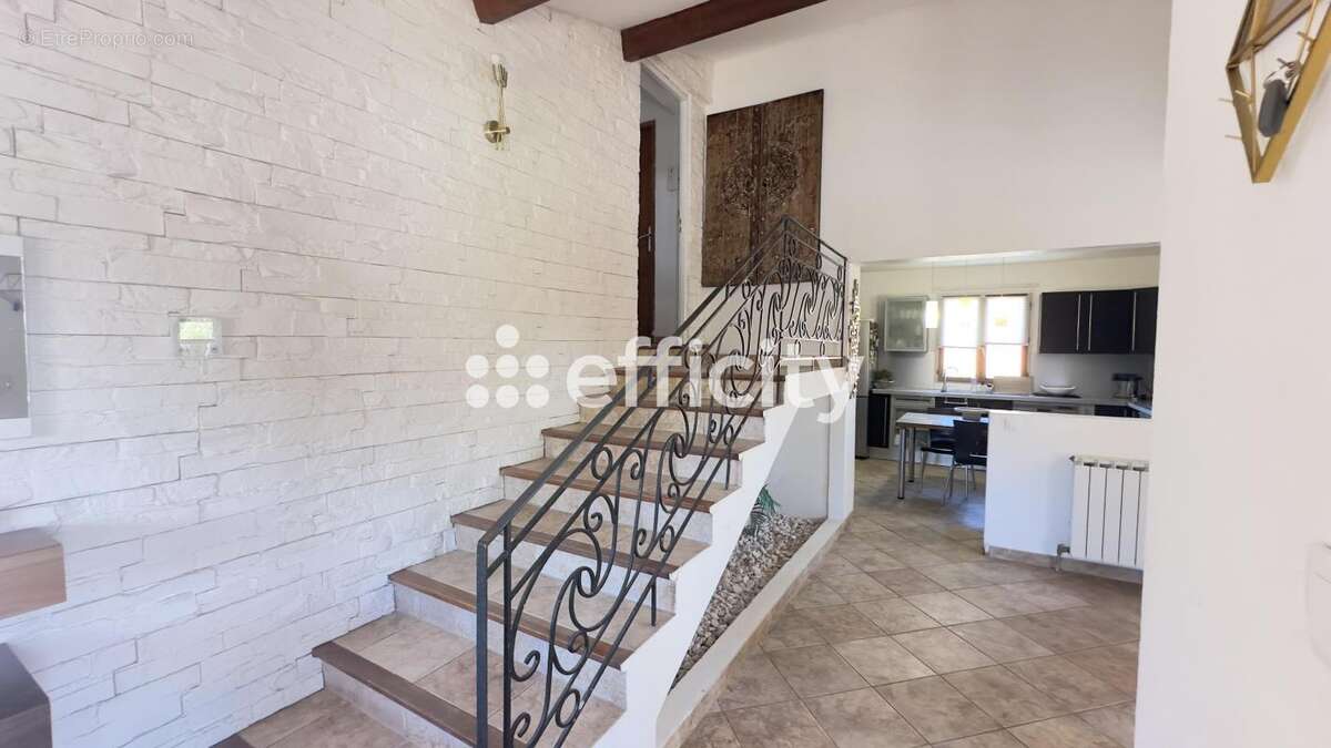 Maison à PONT-SAINT-ESPRIT