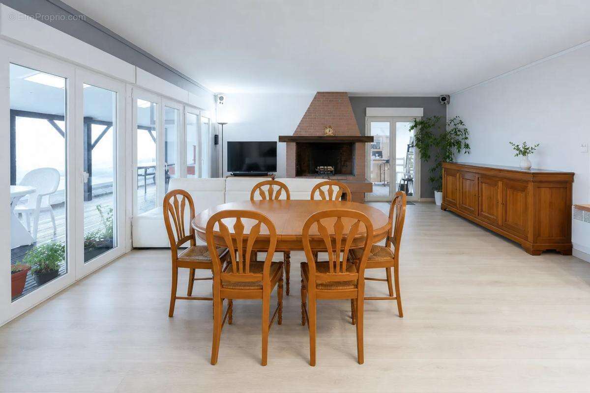 Maison familiale avec piscine à Venerque - photo 6