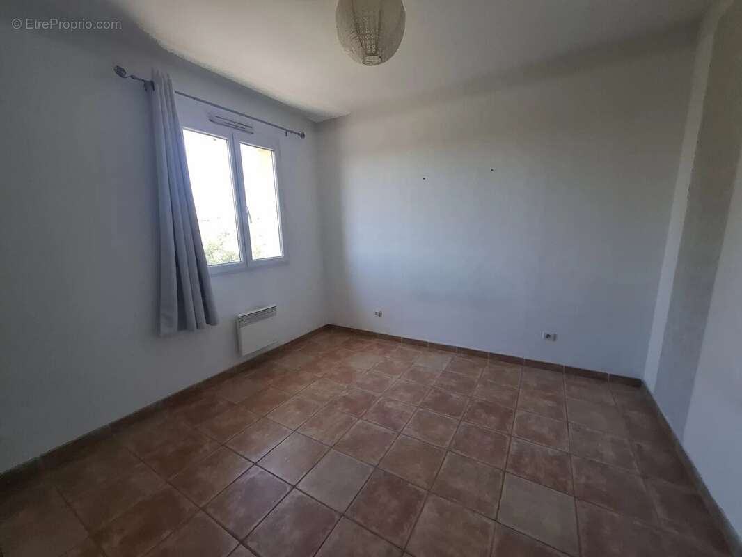 Maison - regusse - photo 7