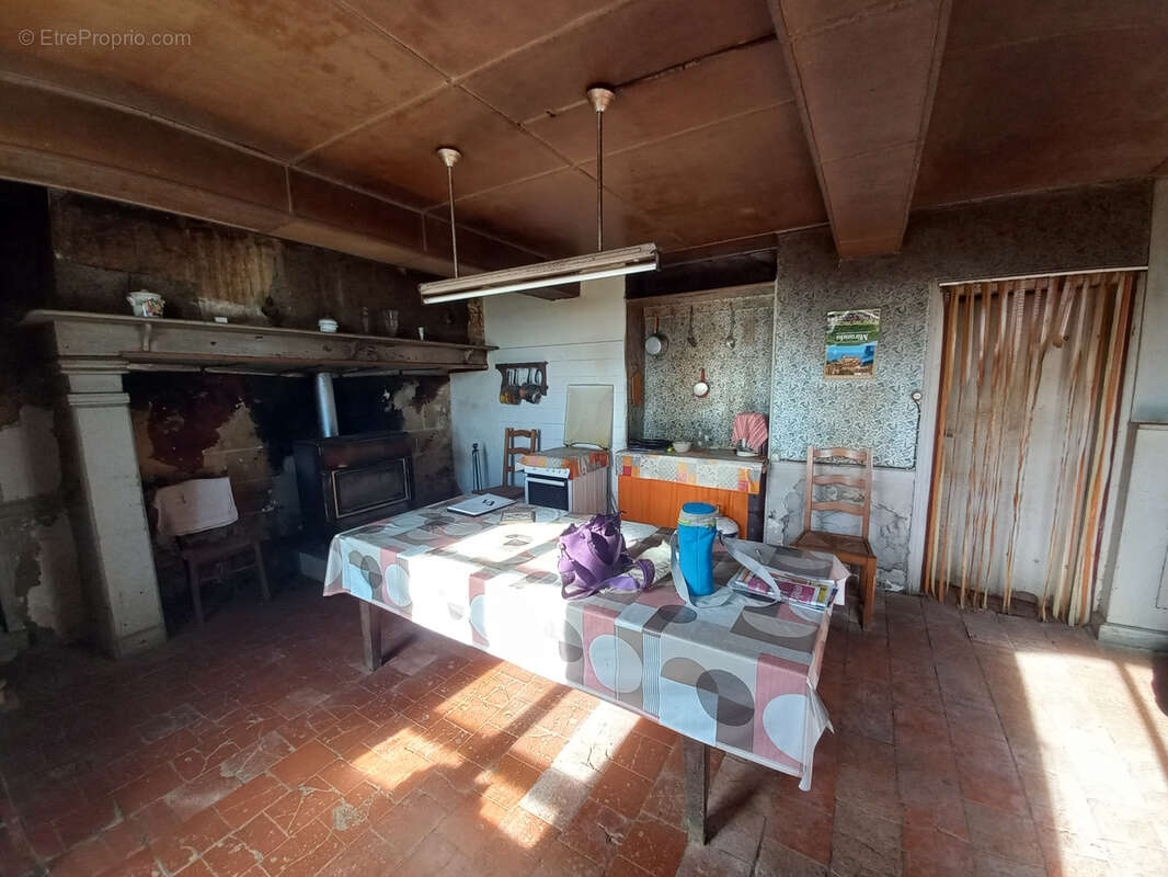 Maison à MIRANDE