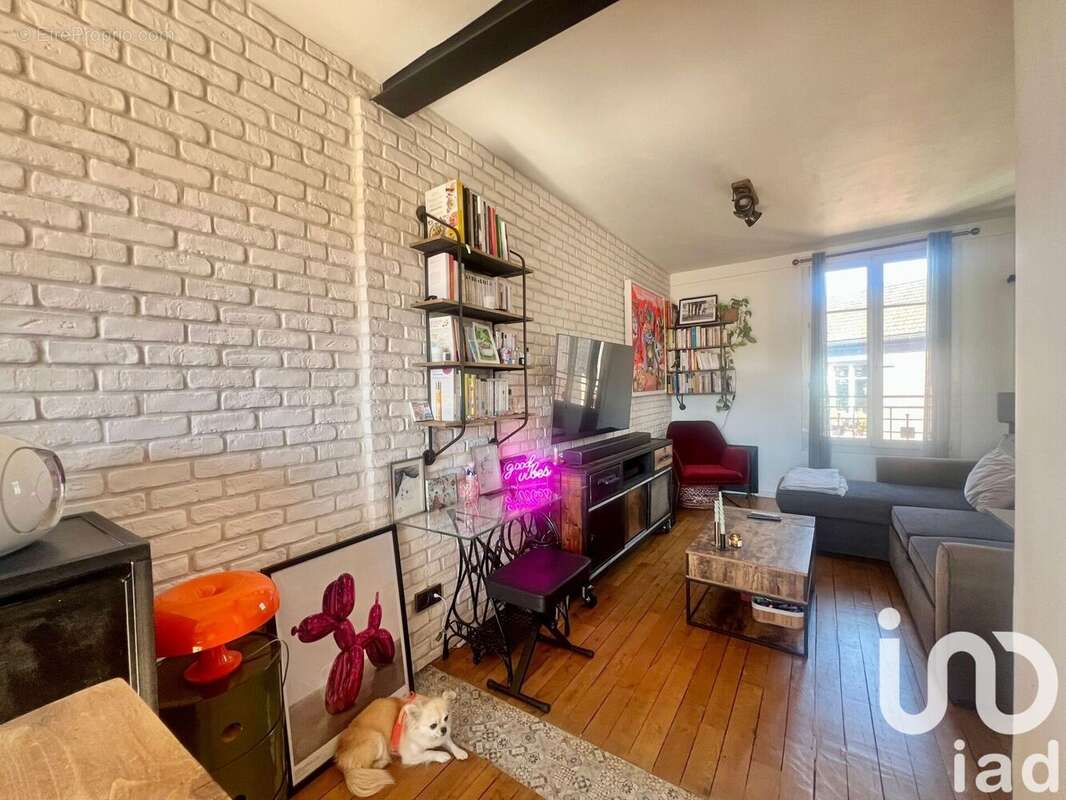 Photo 2 - Appartement à CLICHY