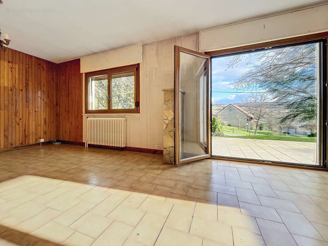 Maison à VANDONCOURT