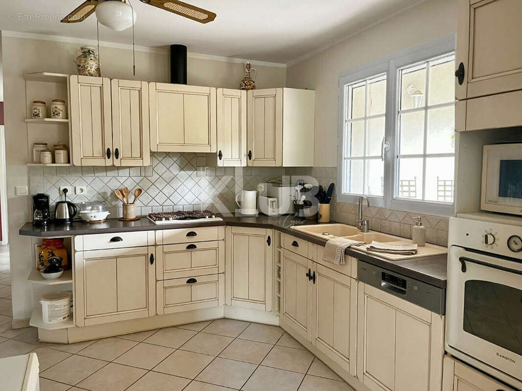 Maison à LA VALETTE-DU-VAR