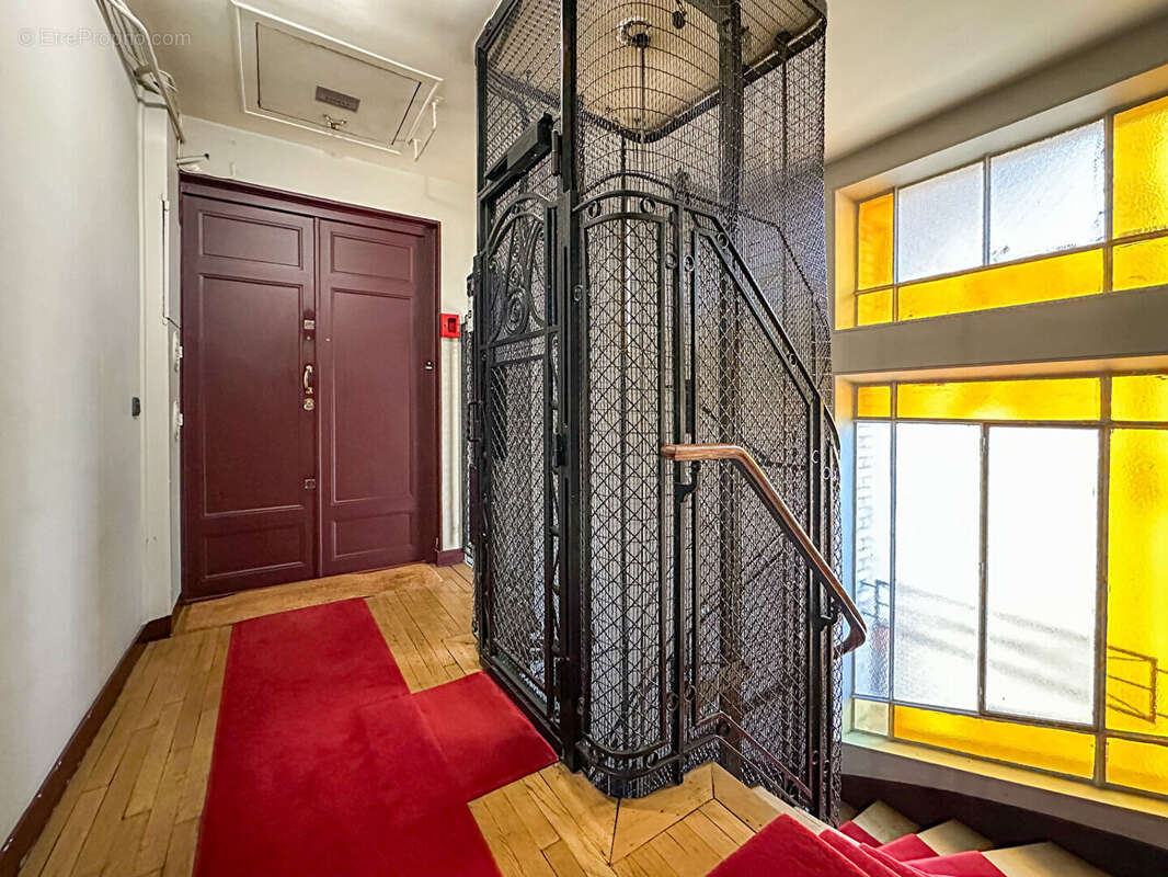 Appartement à ASNIERES-SUR-SEINE