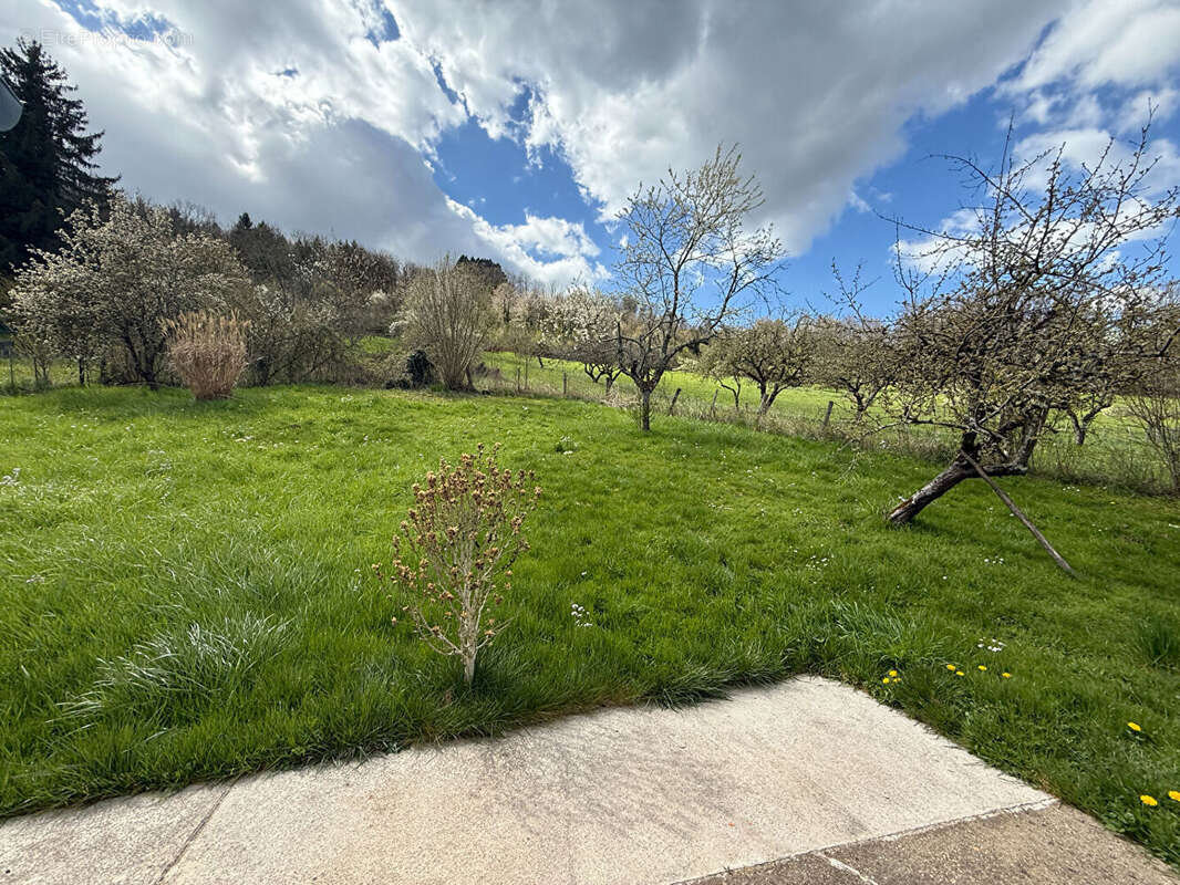 Maison à LONS-LE-SAUNIER
