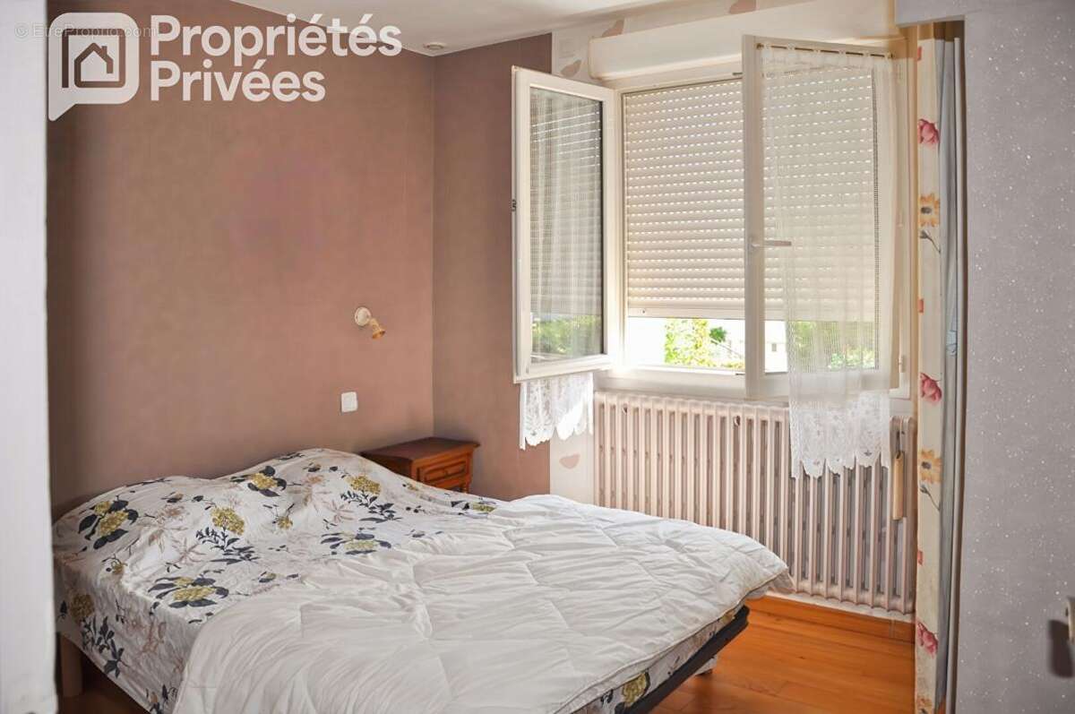 Maison Entrammes 7 pièce(s) 167 m2 - photo 4