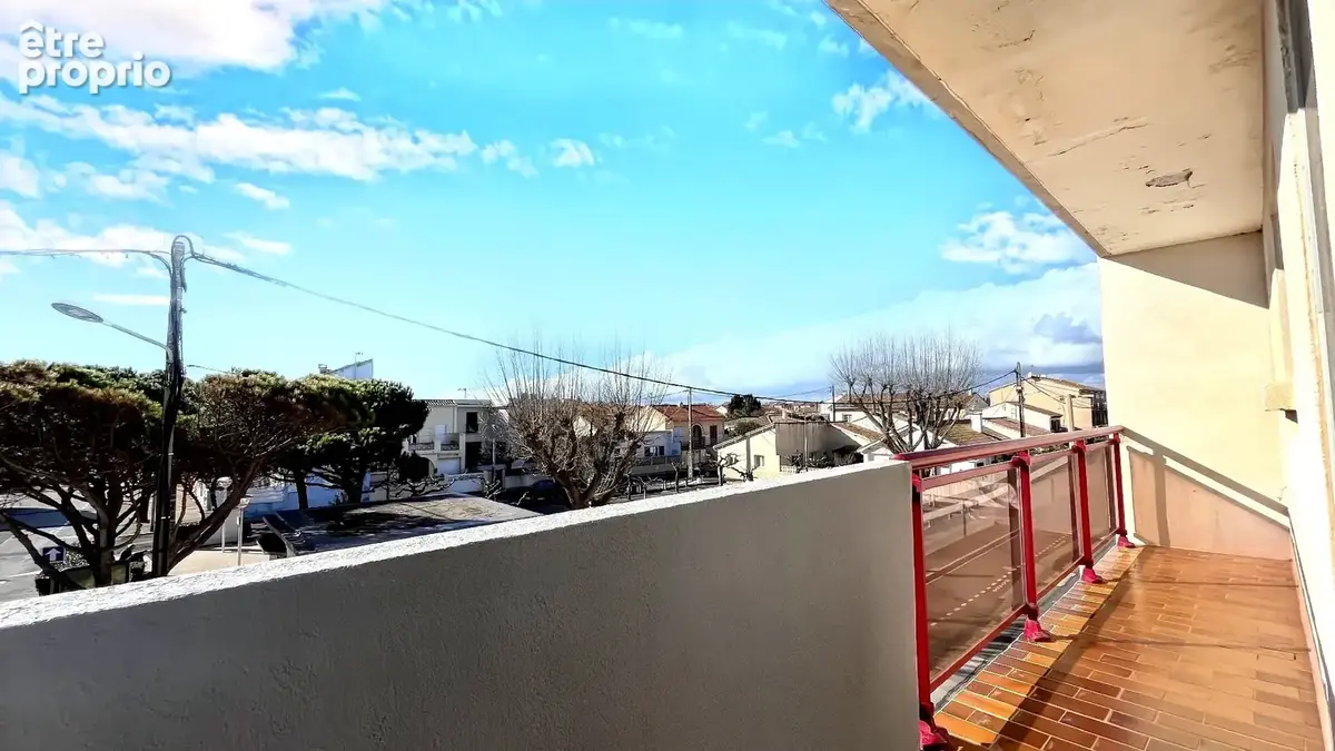 Appartement T3 avec terrasse à 150m de la mer - photo 3