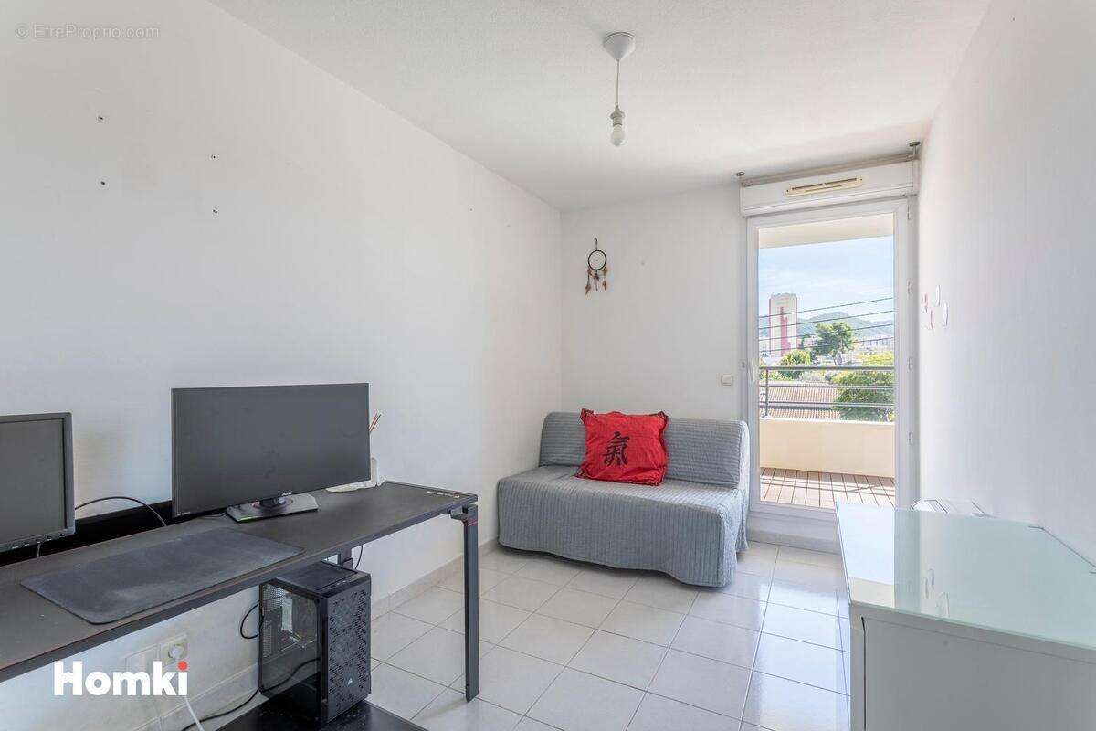 Appartement à MARSEILLE-10E