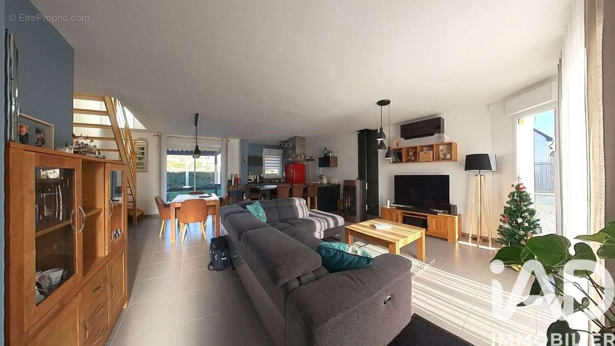 Photo 2 - Maison à BEAUMONT-EN-VERON