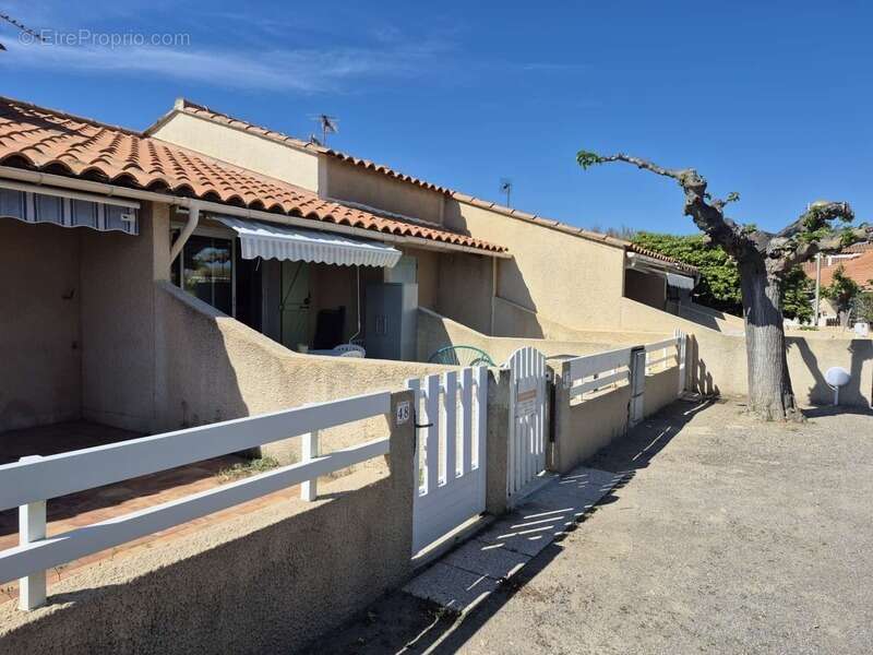 À VENDRE – PORTIRAGNES PLAGE – Maison T2 cabine avec mezzanine - 200 m de la plage - photo 7