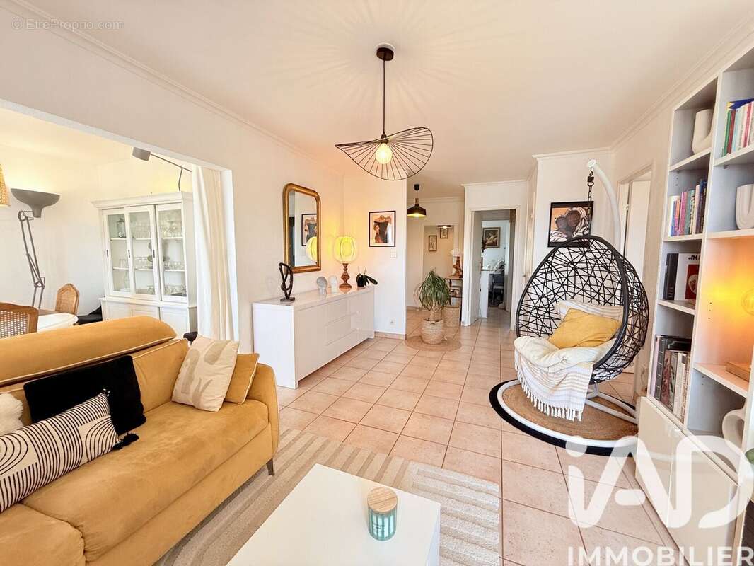 Appartement 74 m² à Toulon  - photo 3