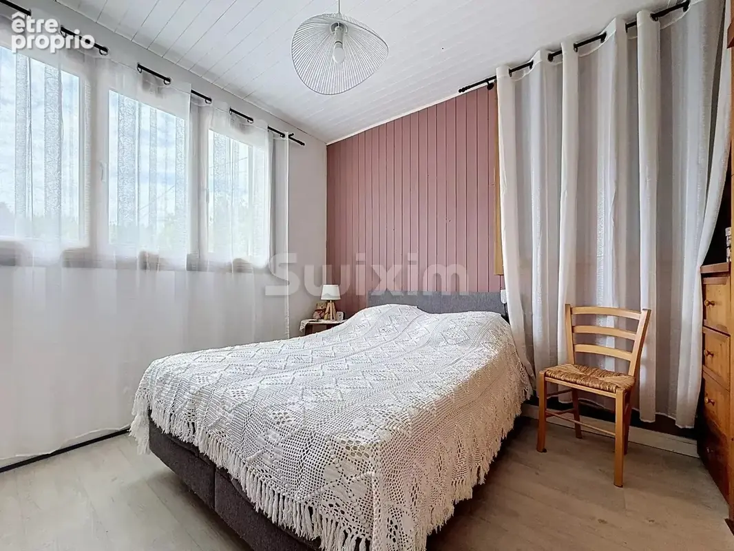 Grande maison composee de 2 appartements et garage - photo 7