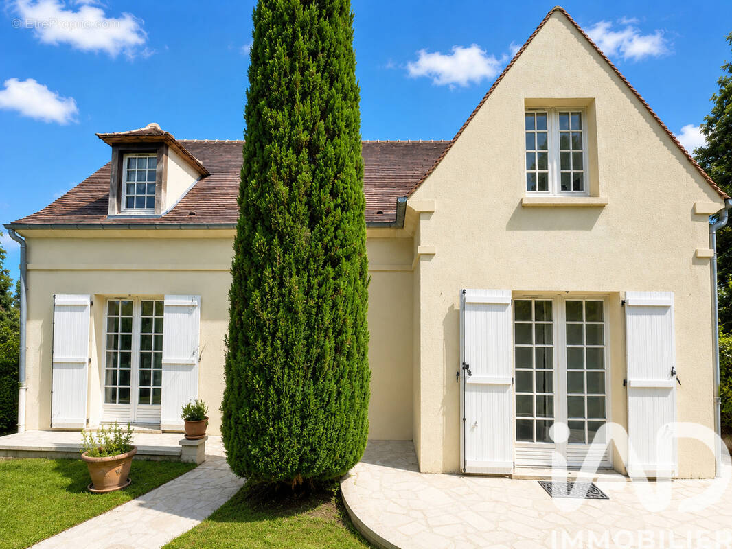 Photo 1 - Maison à BLAINCOURT-LES-PRECY