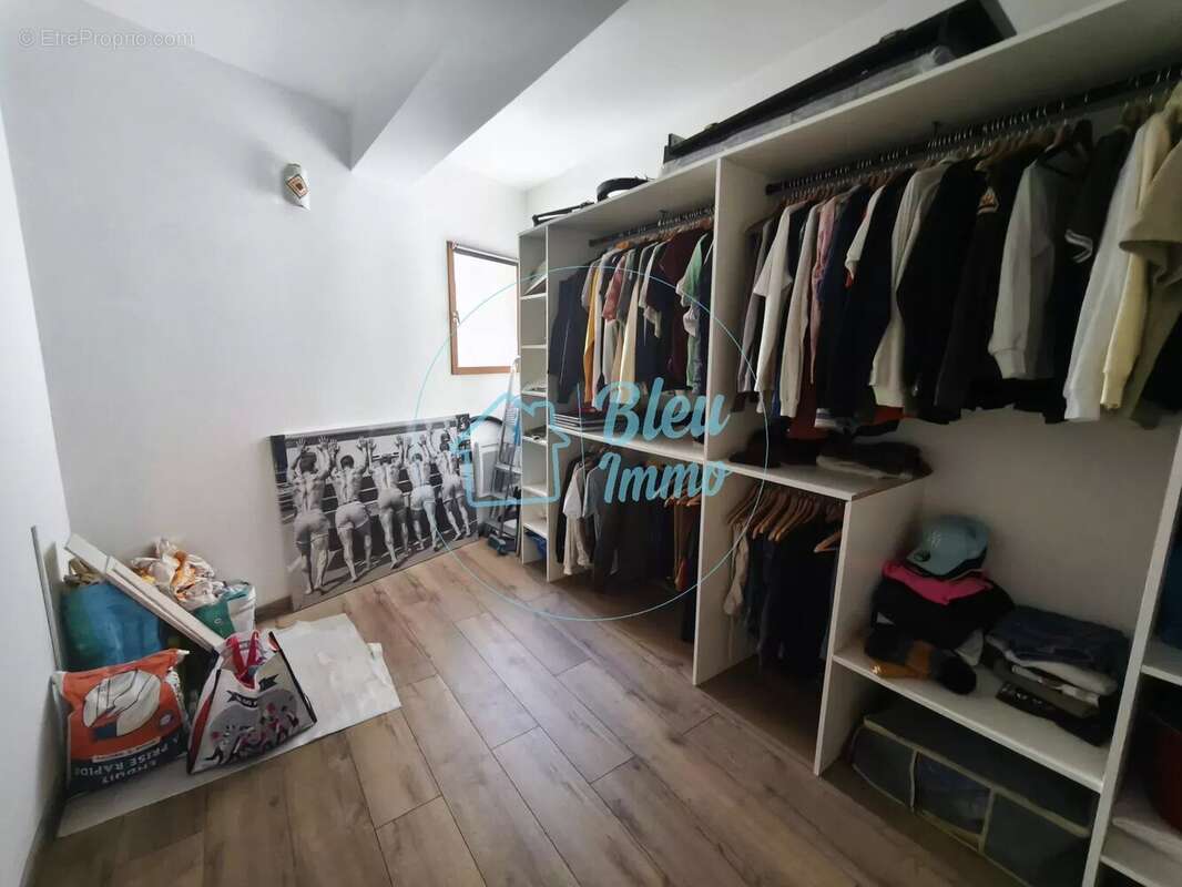 Appartement à SAINT-GILLES