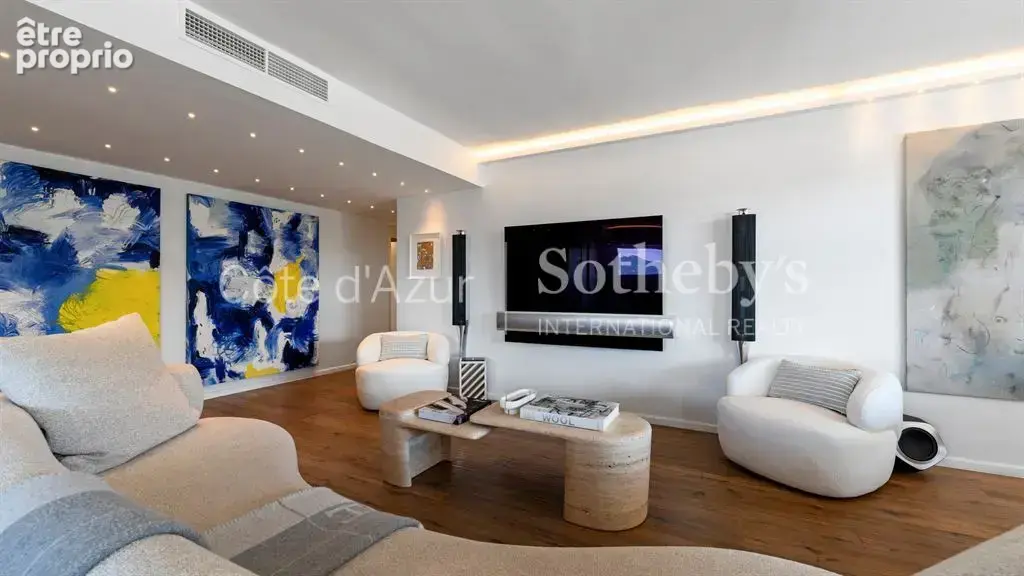 Saint Tropez, penthouse de 130 m² avec trois chambres et 40 m² de terrasses - photo 6