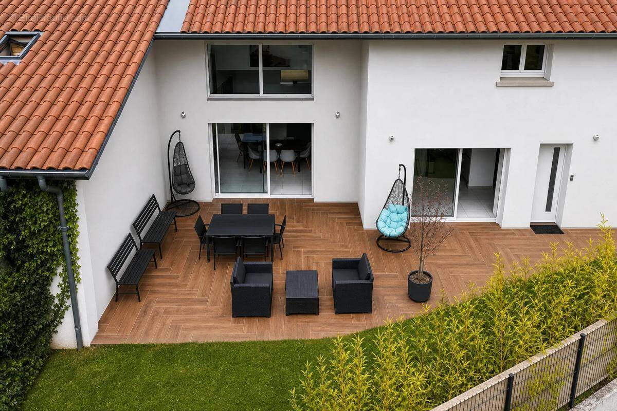 Maison à MOIDIEU-DETOURBE