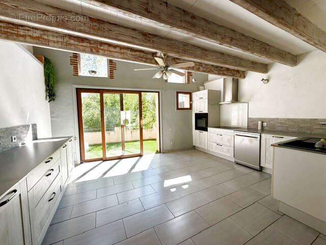 Rodes - maison de village avec garage et terrasse - photo 8