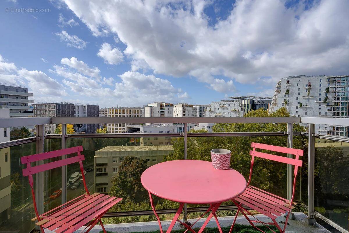 Appartement à NANTERRE