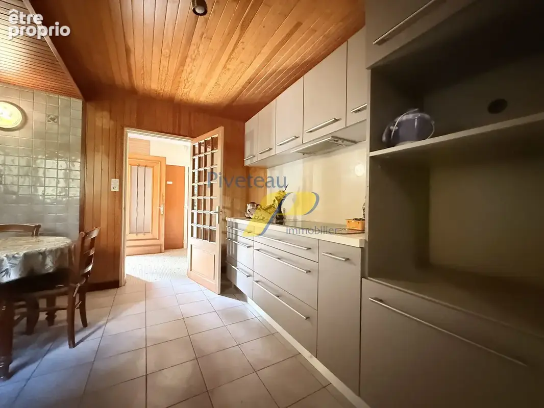 Maison 8 pièces 194 m² à vendre à Basse-Goulaine (44115) - photo 5