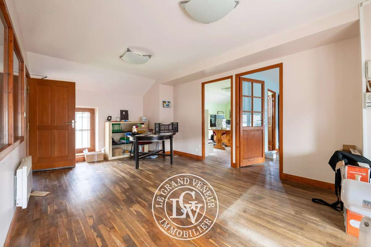 Maison à FONTAINEBLEAU