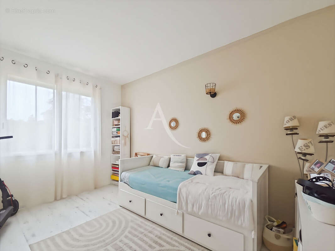 Maison à MOUSSEAUX-SUR-SEINE