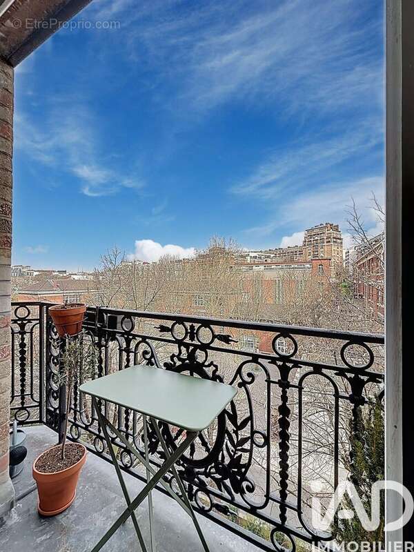 Photo 2 - Appartement à PARIS-20E