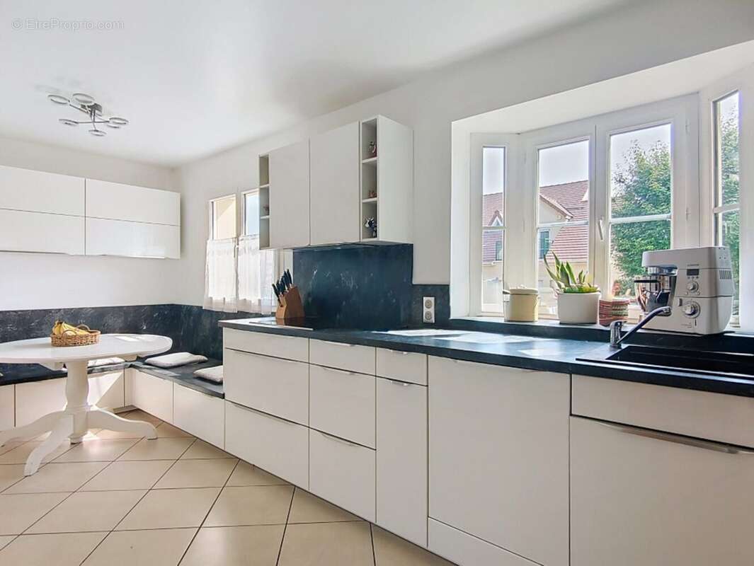 Maison à LONGJUMEAU