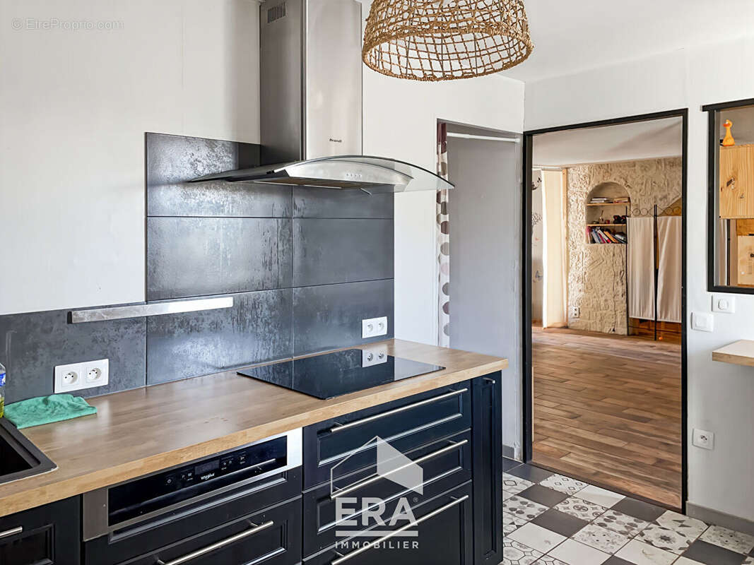 Maison à PAREMPUYRE