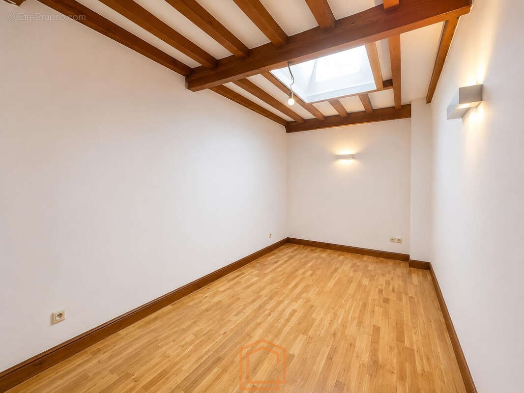 Maison à TAPONAS