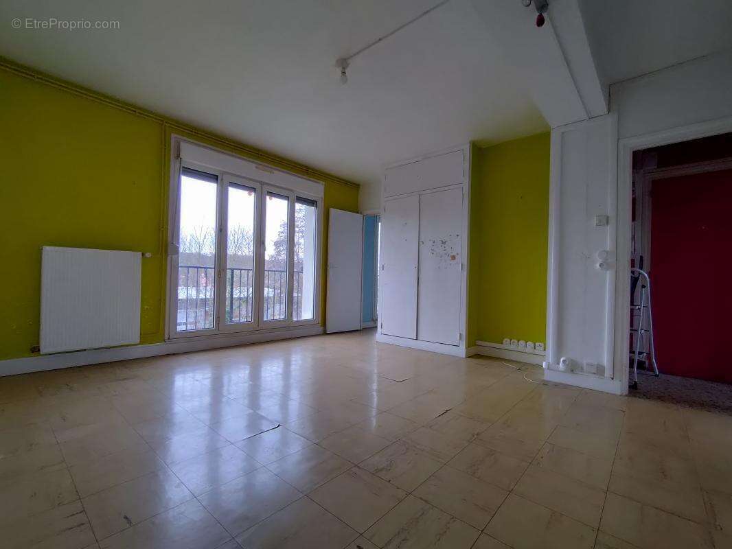 Appartement à BETHISY-SAINT-PIERRE