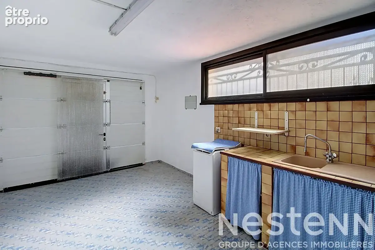 A vendre figanieres - maison familiale avec vue - photo 11