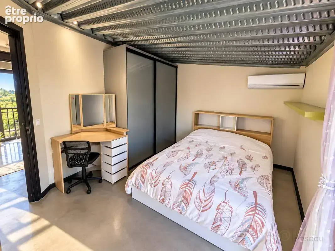 Maison 6 pièces 125 m² à vendre à Saint-Louis (97421) - photo 5