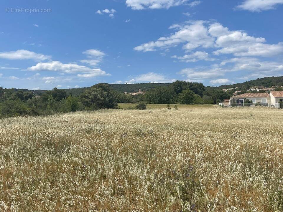 Terrain à PERET